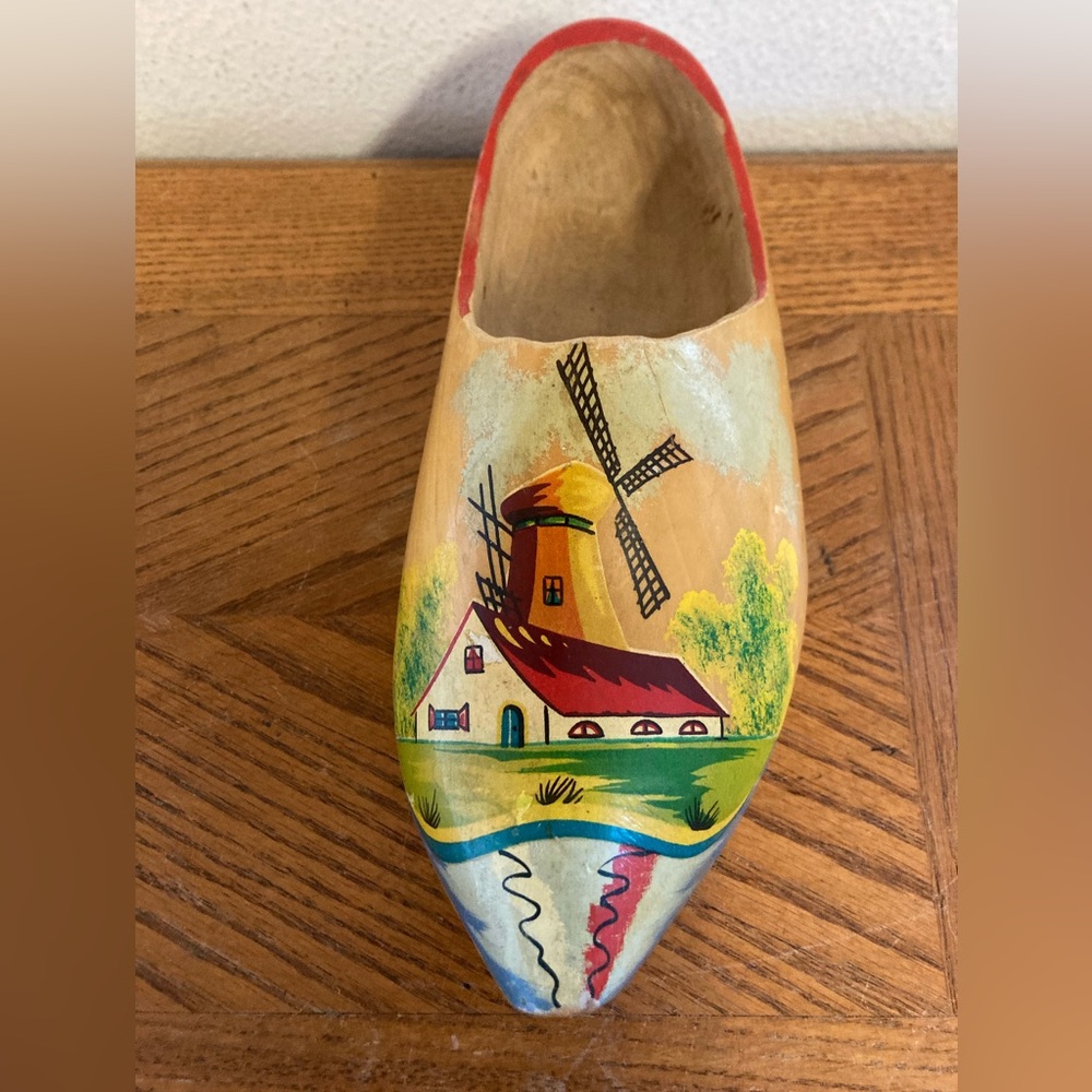 WOODEN HAND PAINTED SHOE Made in Holland